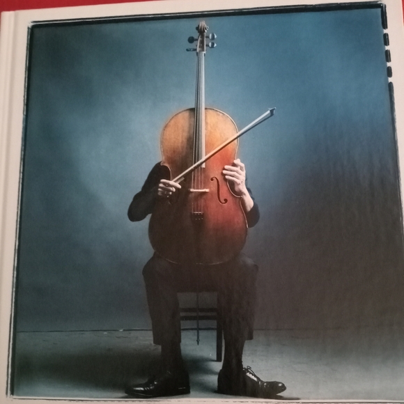 Yo-Yo Ma 30 Years Outside the Box Hardback Book - Picture 1 of 5